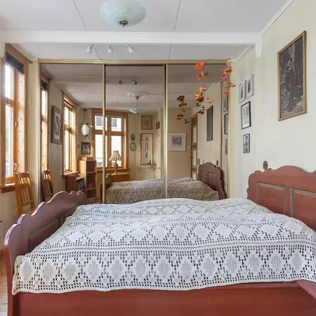 度假居 Dinbnb L Traditional Bergenhouse L Roofterrace L 1900 Charm
